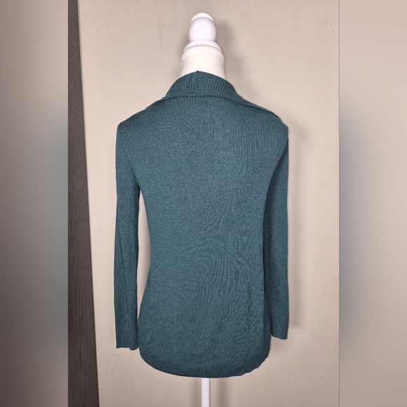 5 For $25✨️Uniqlo Womens Small Green Turquoise Cardigan Longsleeved Sweater Top - Picture 4 of 9